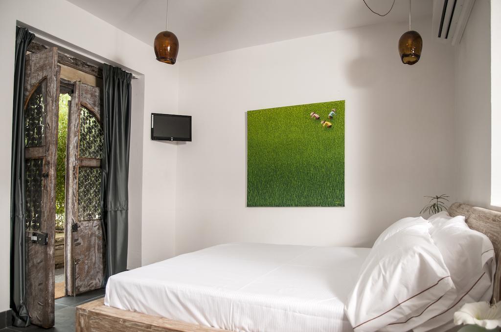 Seven Maze Charming House Bed & Breakfast Бари Стая снимка